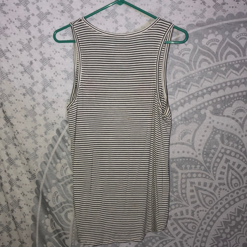 American Eagle Tank Top - Picture 2 of 2
